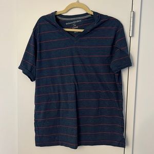 Banana Republic - blue with red stripe v-neck. 10/10 condition. Worn 2-3x. Sz XL